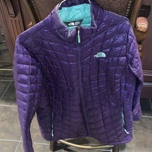 women’s north face. size xl.